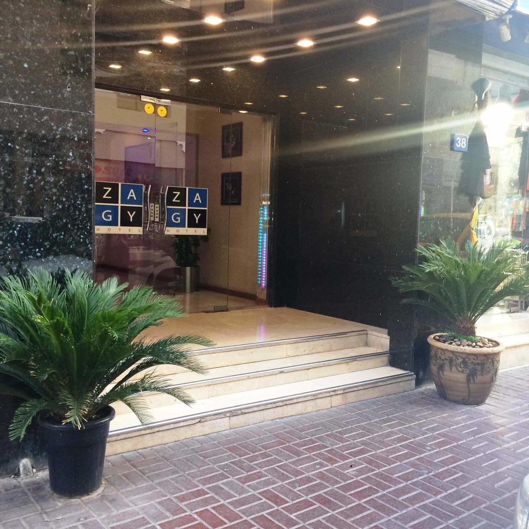Zagy Hotel Dubai Exterior photo